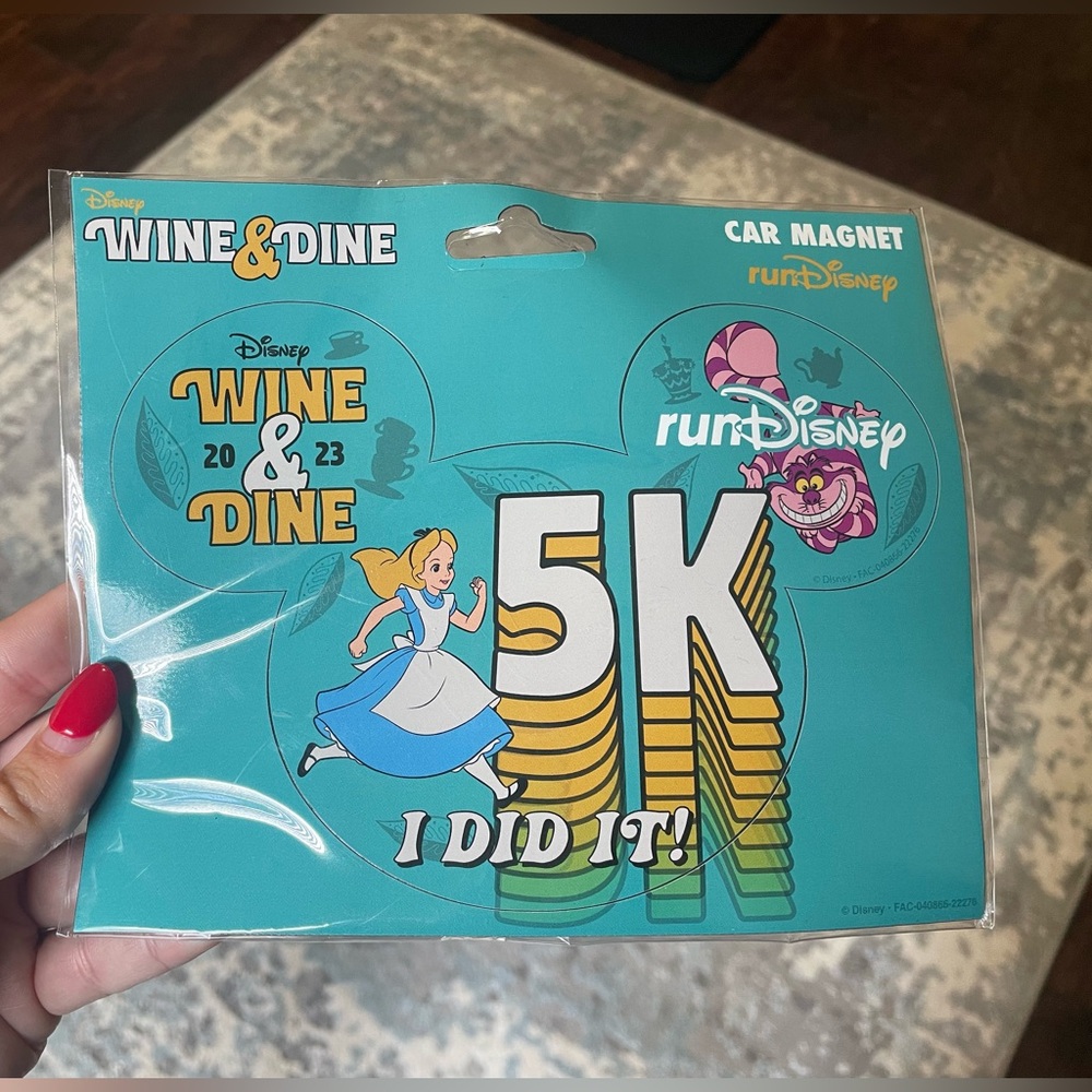 Disney Wine and Dine 5K Magnet 2023
